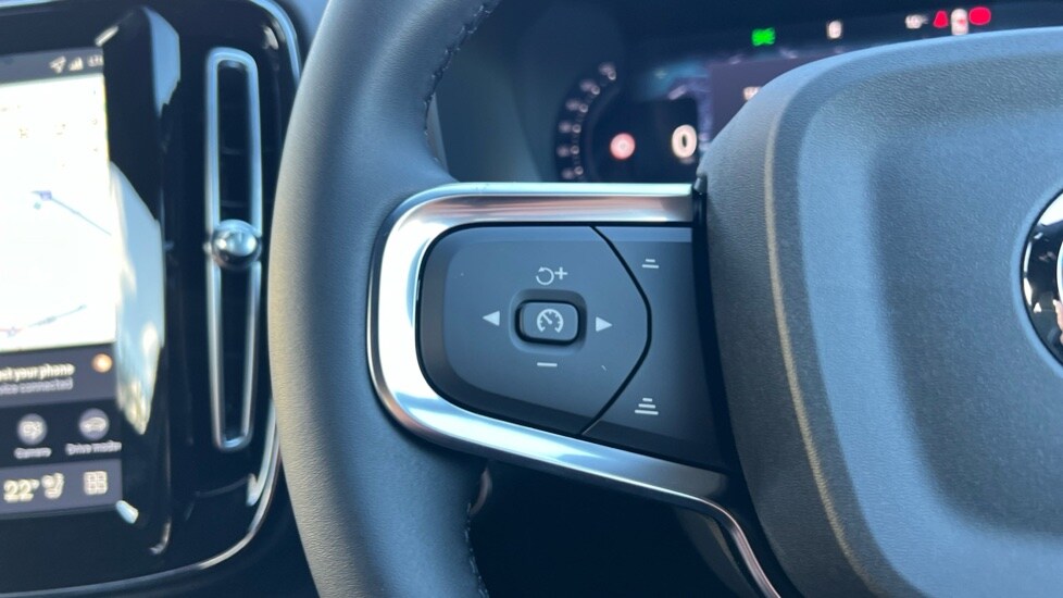 Used Volvo XC40 2025 for sale - 77057878: Photo 18