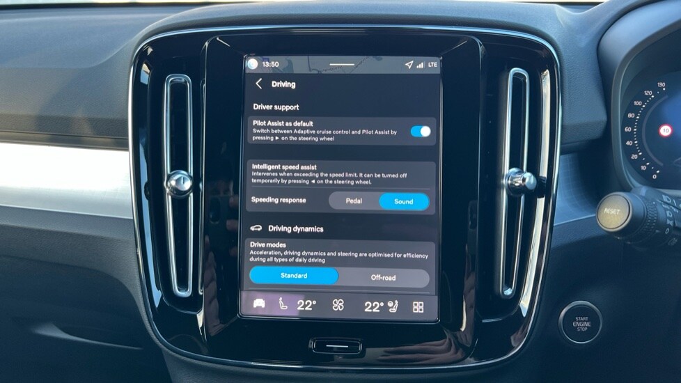 Used Volvo XC40 2025 for sale - 77057878: Photo 41