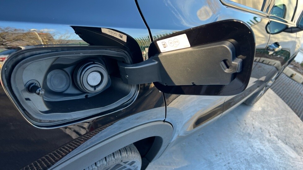 Used Volvo XC40 2025 for sale - 77057878: Photo 42