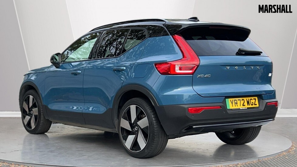 Used Volvo XC40 2022 for sale - 76086639: Photo 2