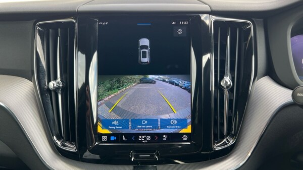 Used Volvo XC60 2022 for sale - 75610661: Photo 37