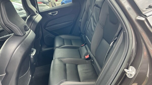 Used Volvo XC60 2022 for sale - 75610661: Photo 38
