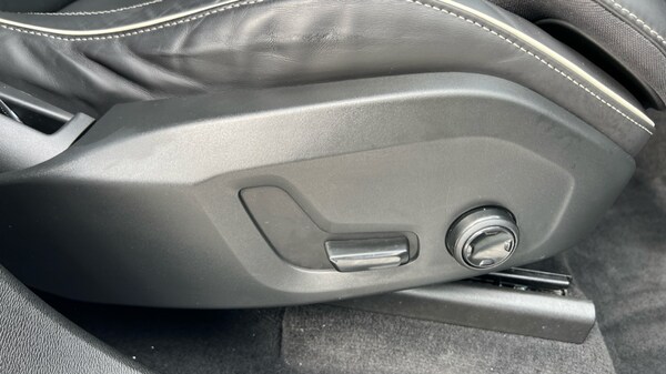 Used Volvo XC60 2022 for sale - 75610661: Photo 50