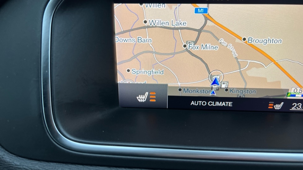 Used Volvo V40 2017 for sale - 77035989: Photo 31