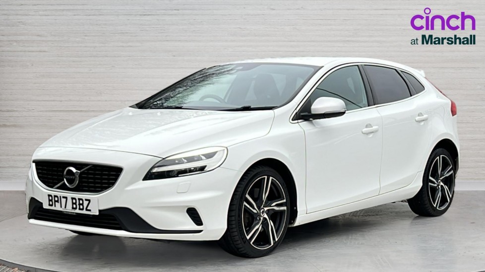 Used Volvo V40 2017 for sale - 77035989: Photo 7