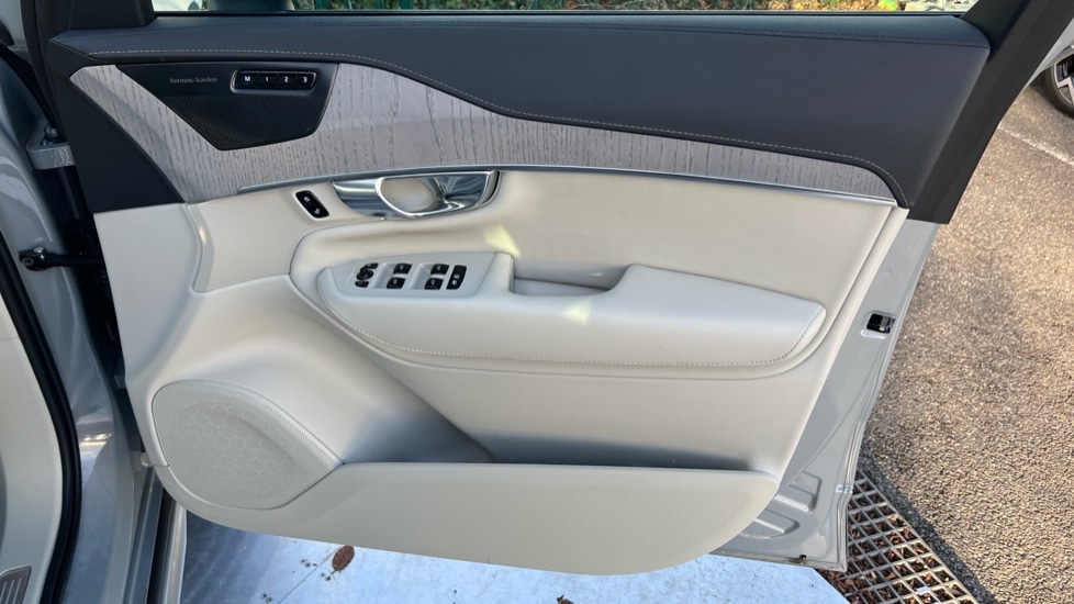 Used Volvo XC90 2024 for sale - 76873578: Photo 49