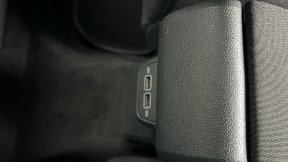 Used Volkswagen Polo 2020 for sale - 76766195: Photo 31