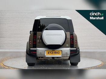 Used Land Rover Defender 2021 for sale - 76208805: Photo 4