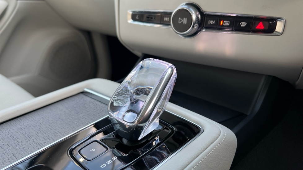 Used Volvo XC90 2025 for sale - 76602907: Photo 14