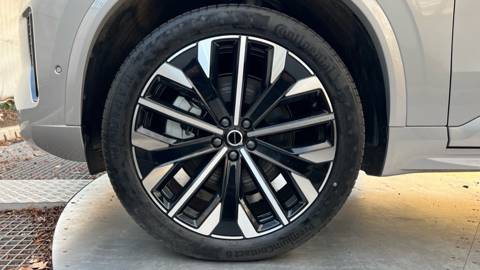 Used Volvo XC90 2025 for sale - 76602907: Photo 25