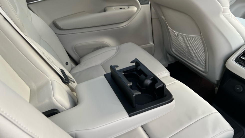 Used Volvo XC90 2025 for sale - 76602907: Photo 31