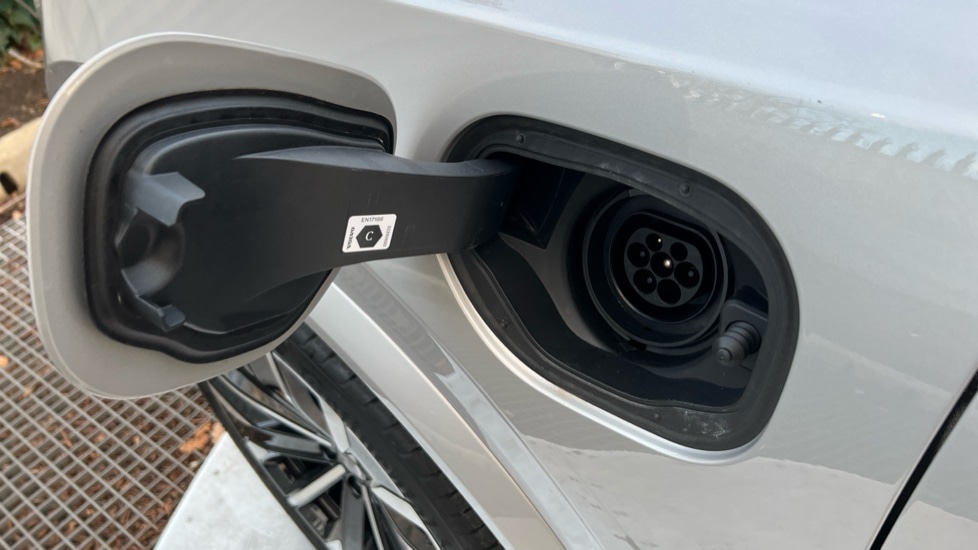 Used Volvo XC90 2025 for sale - 76602907: Photo 45