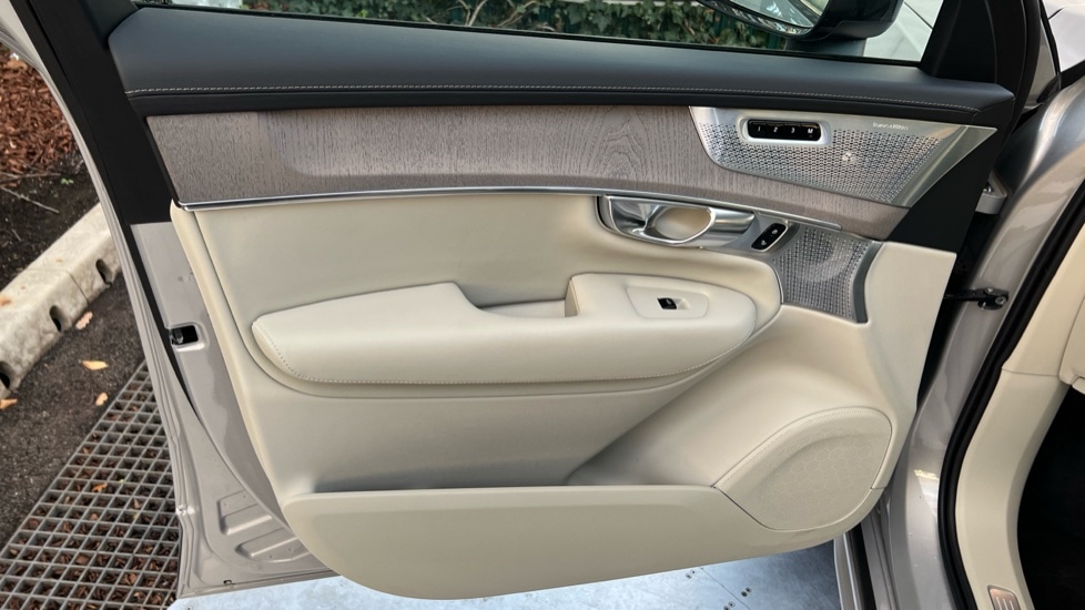 Used Volvo XC90 2025 for sale - 76602907: Photo 47