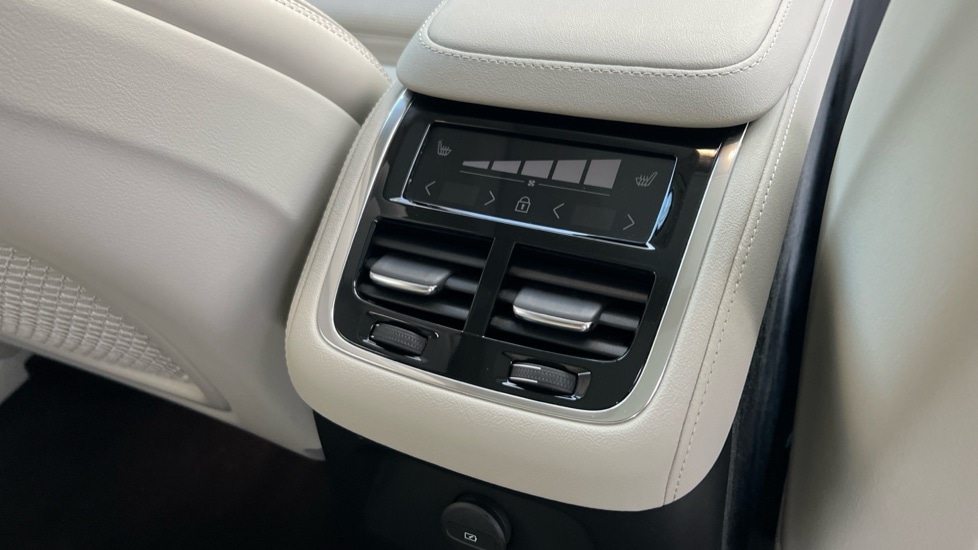 Used Volvo XC90 2025 for sale - 76602907: Photo 49