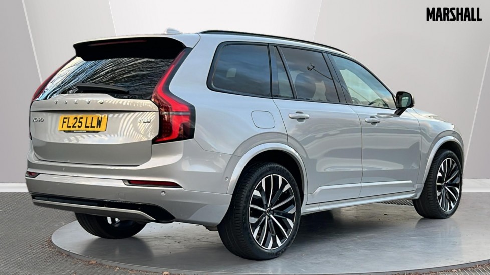 Used Volvo XC90 2025 for sale - 76602907: Photo 7