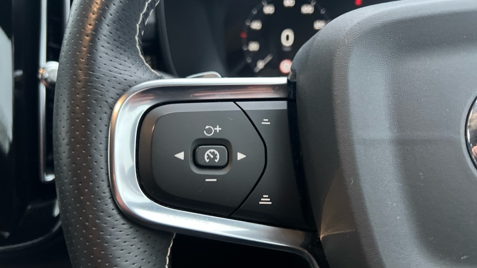 Used Volvo XC40 2020 for sale - 76766114: Photo 23