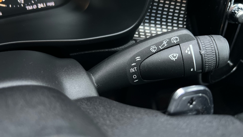 Used Volvo XC40 2020 for sale - 76766114: Photo 24