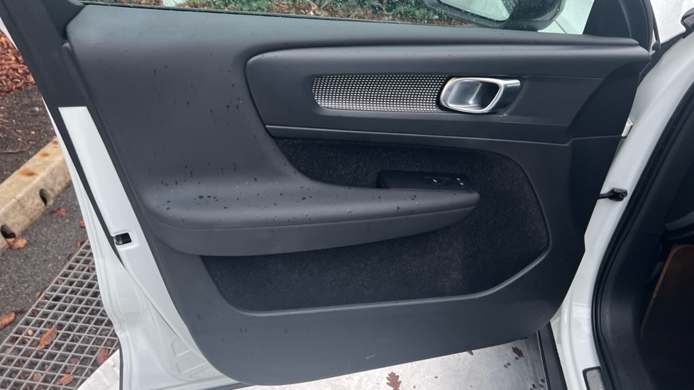 Used Volvo XC40 2020 for sale - 76766114: Photo 39