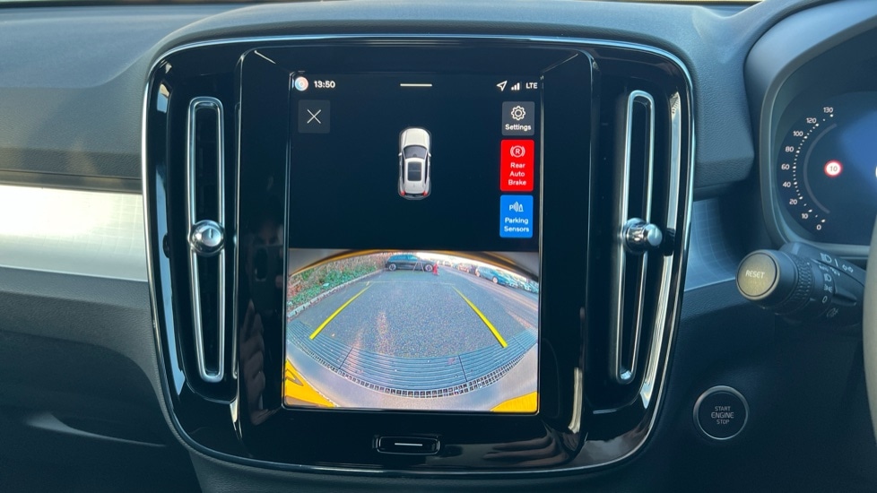 Used Volvo XC40 2025 for sale - 76894795: Photo 37