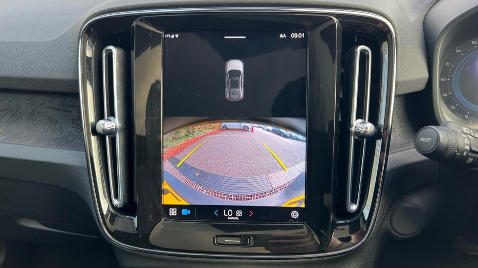 Used Volvo C40 2023 for sale - 76602958: Photo 36