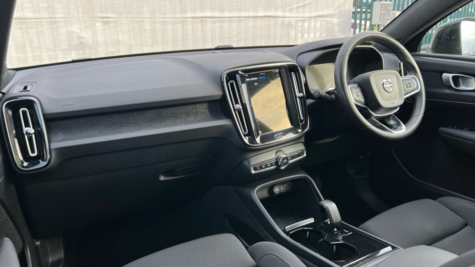 Used Volvo C40 2023 for sale - 76602958: Photo 4