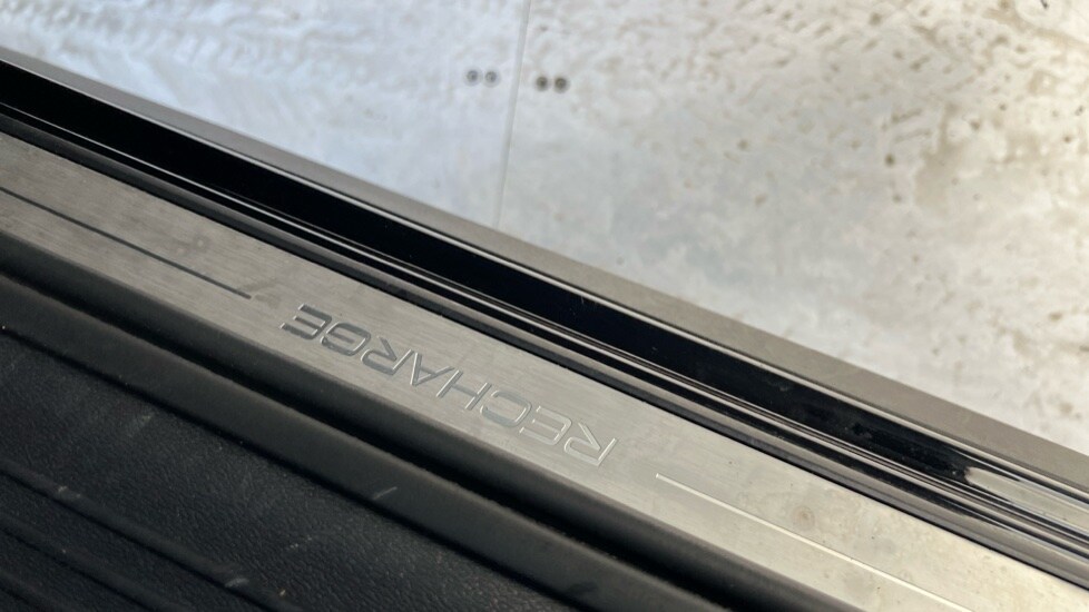 Used Volvo C40 2023 for sale - 76602958: Photo 42