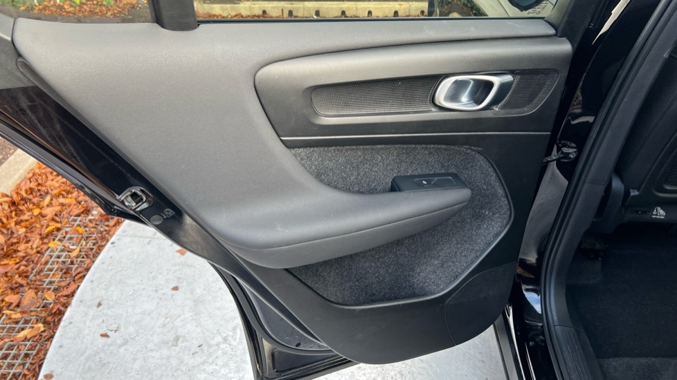 Used Volvo C40 2023 for sale - 76602958: Photo 46