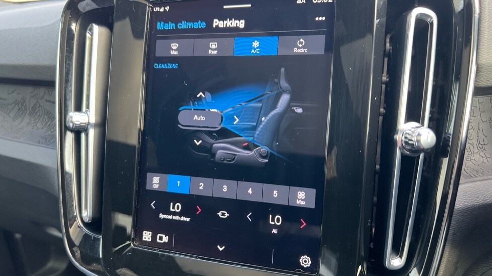 Used Volvo C40 2023 for sale - 76602958: Photo 53