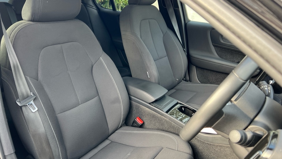 Used Volvo C40 2023 for sale - 76602958: Photo 9