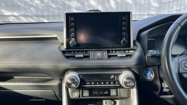 Used Toyota RAV4 2021 for sale - 75783799: Photo 12