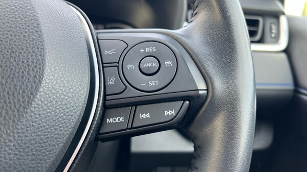 Used Toyota RAV4 2021 for sale - 75783799: Photo 22