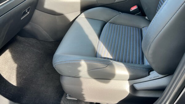 Used Toyota RAV4 2021 for sale - 75783799: Photo 31
