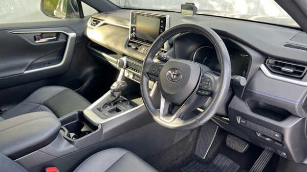 Used Toyota RAV4 2021 for sale - 75783799: Photo 9