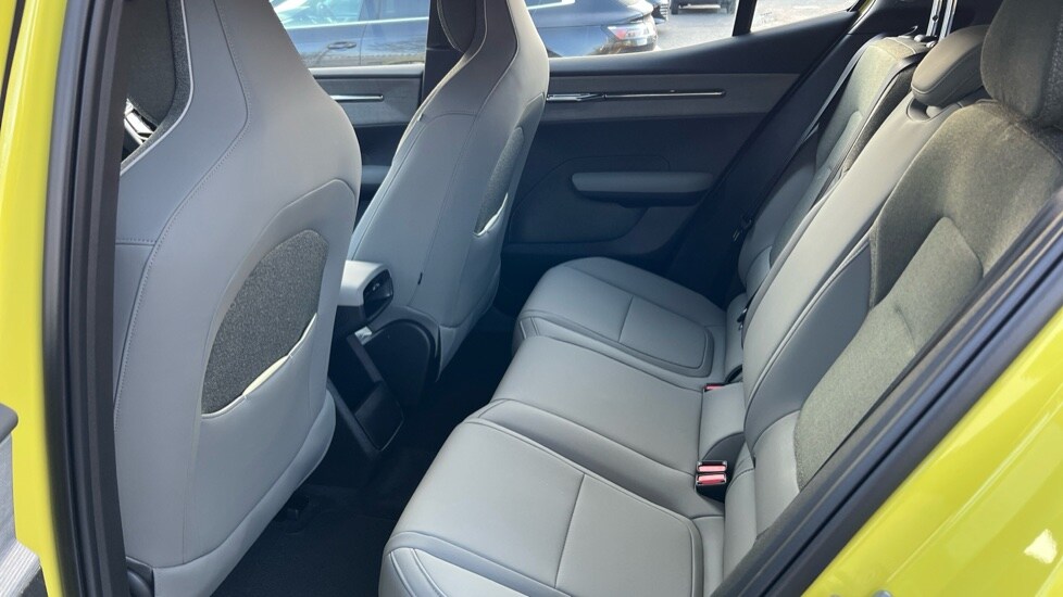 Used Volvo EX30 2025 for sale - 75472391: Photo 10