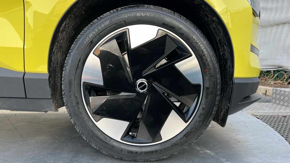 Used Volvo EX30 2025 for sale - 75472391: Photo 16