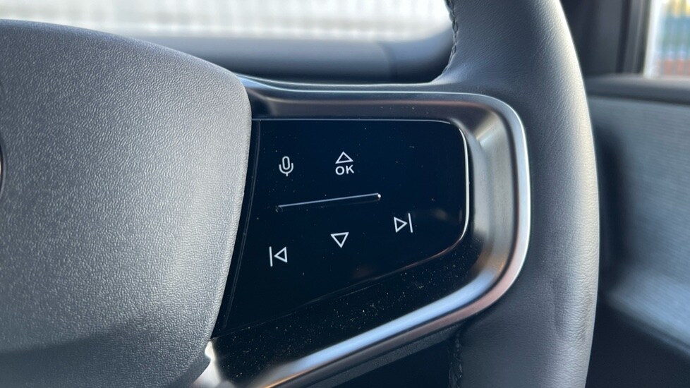 Used Volvo EX30 2025 for sale - 75472391: Photo 19