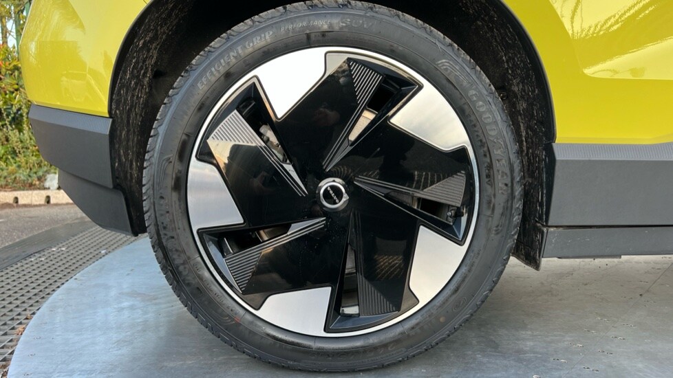 Used Volvo EX30 2025 for sale - 75472391: Photo 24