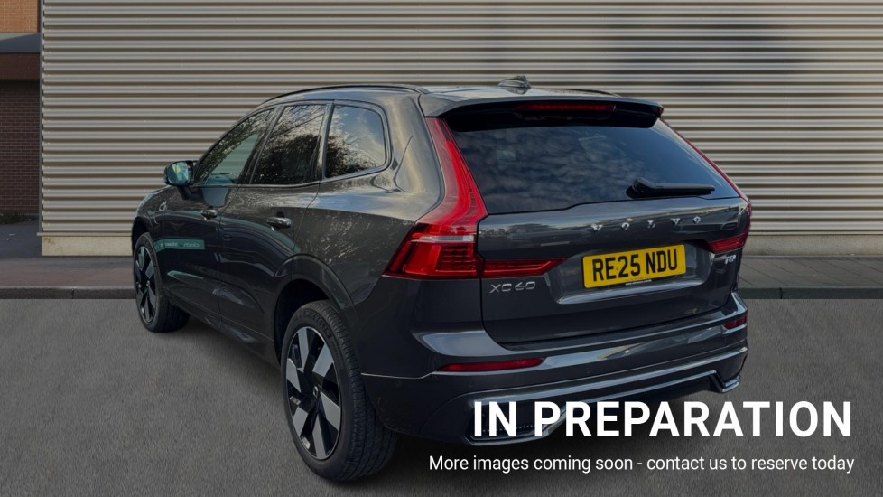 Used Volvo XC60 2025 for sale - 76684236: Photo 2