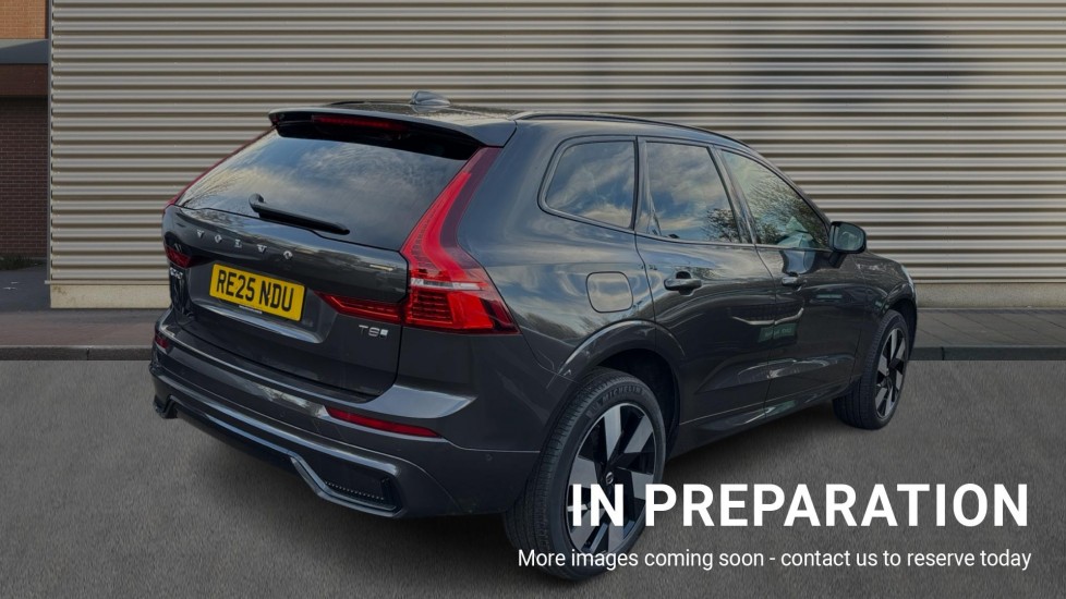 Used Volvo XC60 2025 for sale - 76684236: Photo 4