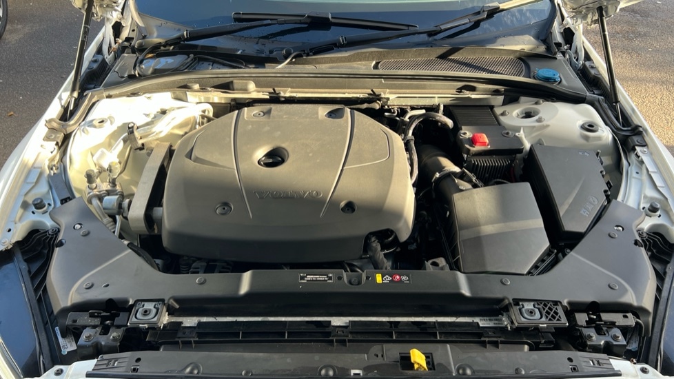 Used Volvo S60 2019 for sale - 76942928: Photo 16