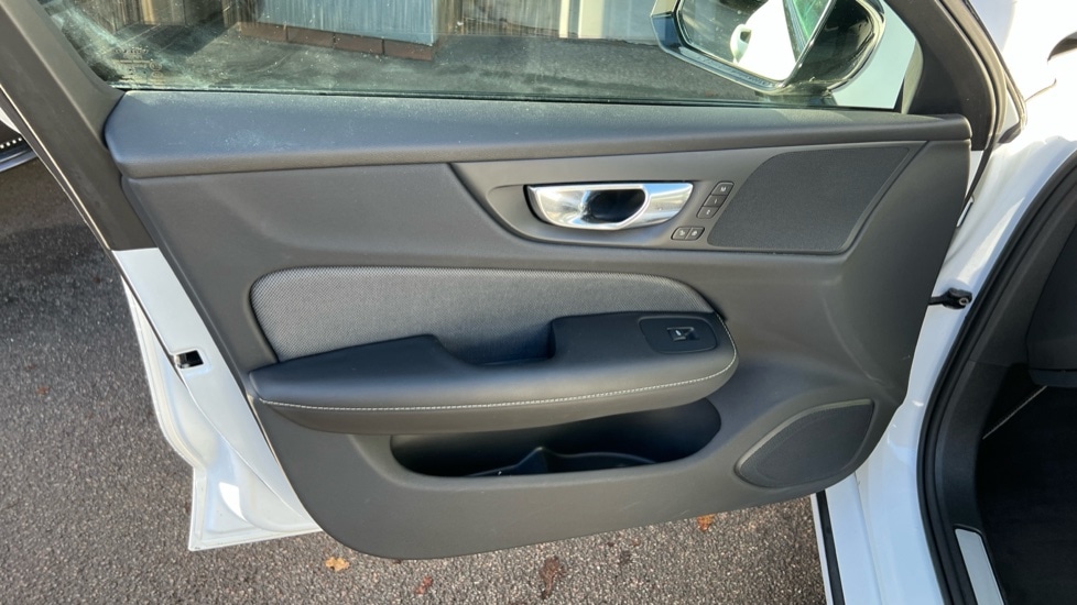 Used Volvo S60 2019 for sale - 76942928: Photo 43