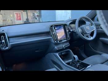 Used Volvo XC40 2023 for sale - 75098738: Photo