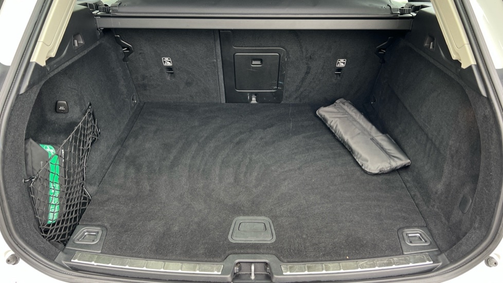 Used Volvo XC60 2022 for sale - 76514940: Photo 17