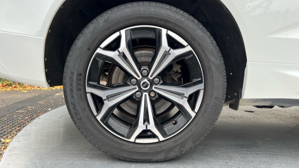 Used Volvo XC60 2022 for sale - 76514940: Photo 24