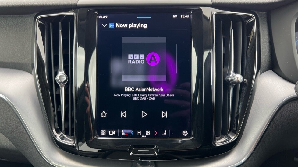 Used Volvo XC60 2022 for sale - 76514940: Photo 35