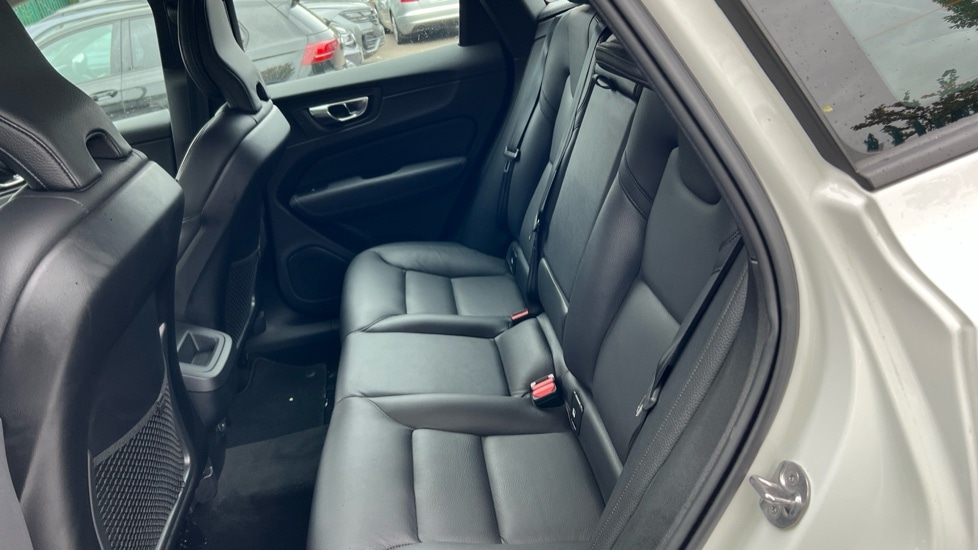 Used Volvo XC60 2022 for sale - 76514940: Photo 38