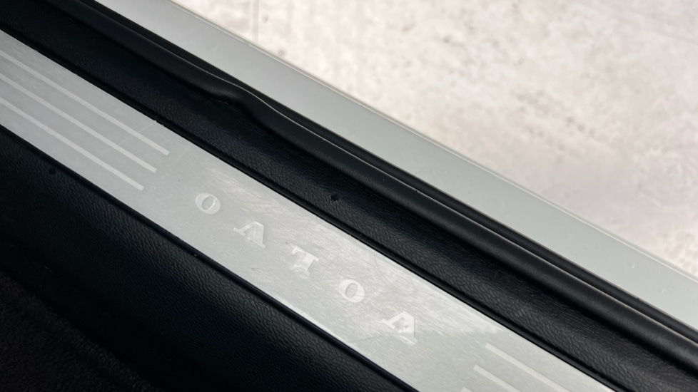 Used Volvo XC60 2022 for sale - 76514940: Photo 43