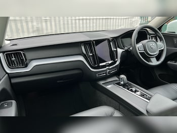 Used Volvo XC60 2022 for sale - 76514940: Photo