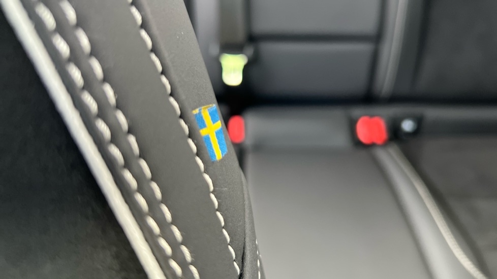 Used Volvo XC40 2023 for sale - 76528946: Photo 27