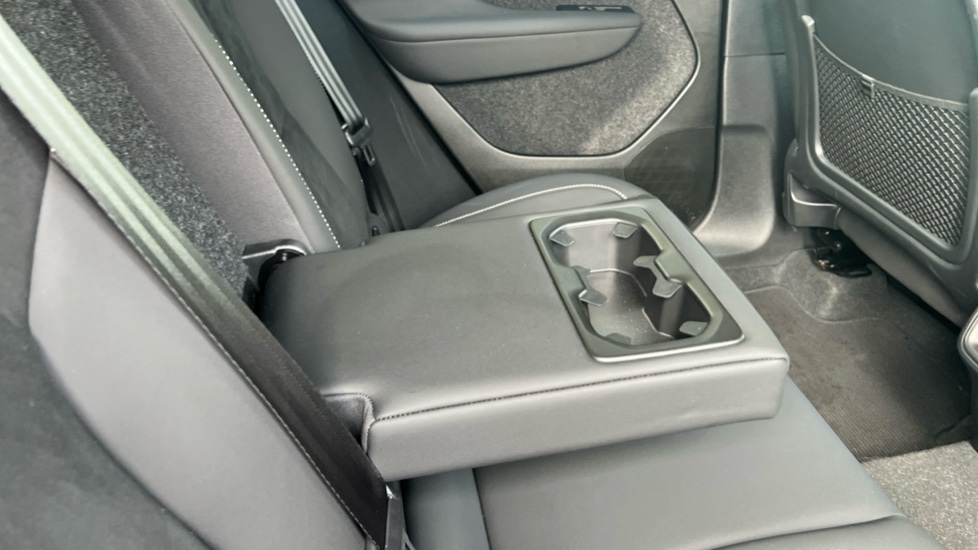 Used Volvo XC40 2023 for sale - 76528946: Photo 31